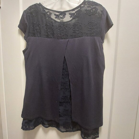 ADIVA Women's Navy Floral Stretch Cap Sleeves 2-Tier Top w/Lace Accent - Medium - Picture 7 of 9